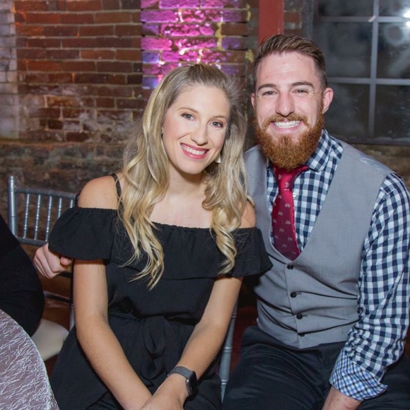 Cold shoulder romper - Picture 3 of 5